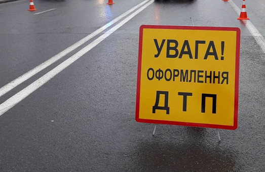 Полицейский за рулем снес «Таврию»: погибли двое