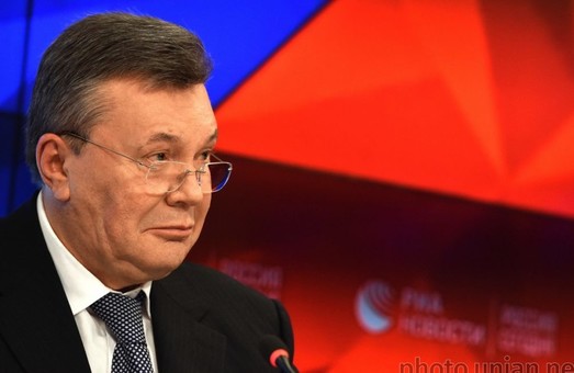 Суд приговорил Януковича к 13 годам тюрьмы за госизмену