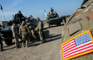 США пока приостановили отправку военной помощи Украине на $200 млн