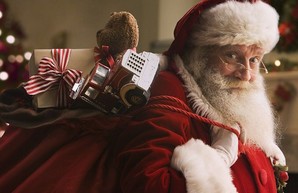 Скандал в католической церкви: итальянский епископ сообщил детям, что Санта-Клауса не существует