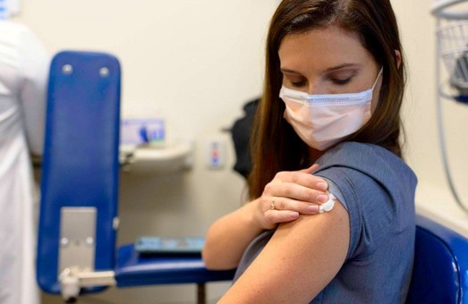 Статистика по вакцинации от «ковид» на 16 декабря: привито почти 193 тысячи украинцев