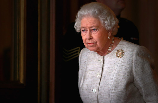 Королева Елизавета впервые за много лет отменила Рождественский обед