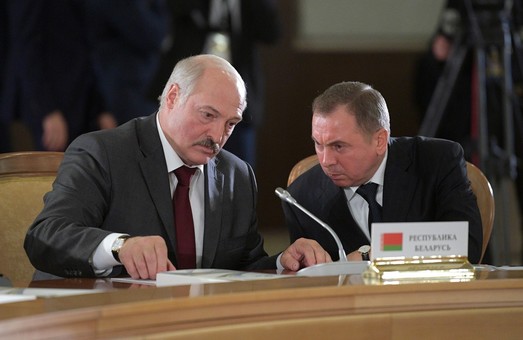 Беларусь заявила о готовности разместить ядерное оружие