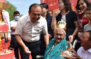 В Китае умер старейший человек в мире