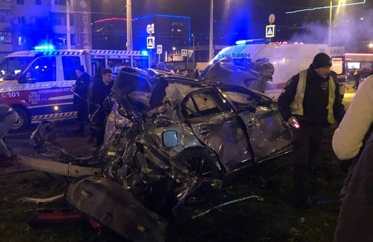 В Харькове завершилось расследование аварии, виновником которой стал 16-летней водитель Infiniti