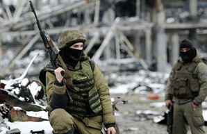Оккупанты на новогодние праздники усиливают свои позиции на Донбассе