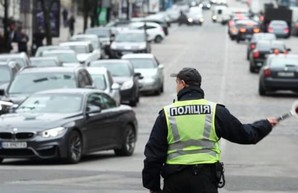 В Харькове мужчина поджог себя на глазах у полицейских