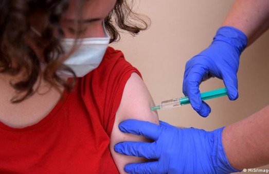 В Украине могут начать вакцинировать детей старше 5 лет уже с апреля