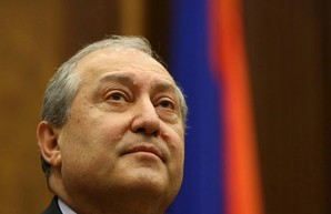 Президент Армении ушел в отставку