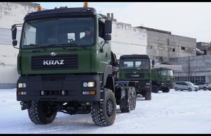 КрАЗ по заказу Минобороны изготовил первую партию тягочей для транспортировки танков