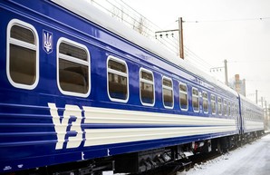 С востока на запад Украины будет курсировать поезд с современными купейными вагонами