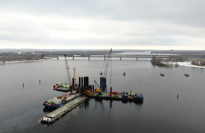 «Большая стройка» нового Кременчугского моста через Днепр может быть завершена на год раньше срока
