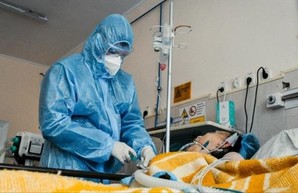 Новый антирекорд по COVID-19: заболели почти 42 тысячи украинцев