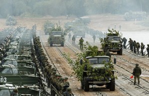 НАТО не видит отвода войск РФ от границ Украины – Столтенберг