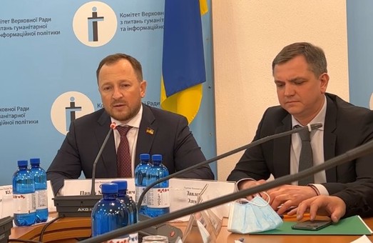 ВСК и деинституализация: почему остановили ликвидацию интернатов и зачем Украине «Госребенок»