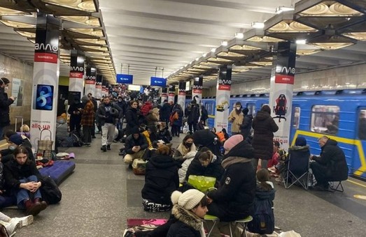 Киевский метрополитен временно не перевозит пассажиров