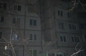 Российские оккупанты разбомбили в Харькове жилой дом (обновлено)