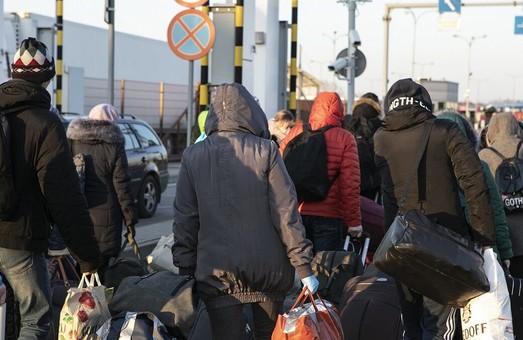 Германия назвала количество украинских беженцев, которые готова принять