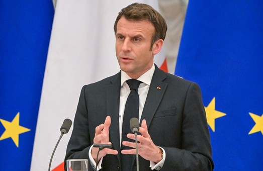 Макрон заявил, что Франция возглавит операцию по эвакуации Мариуполя