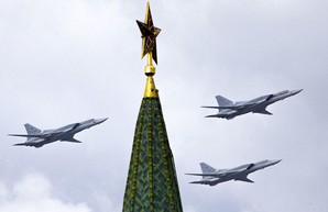В Украине знают, почему в российских городах отменили авиапарад