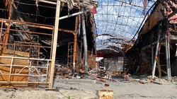 В Харькове на разрушенном рынке «Барабашово» уже открылись некоторые торговые точки