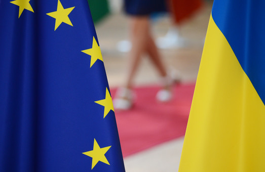 Еврокомиссия обсудит статус кандидата в ЕС для Украины 17 июня