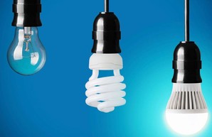 Украинцам раздают бесплатные LED-лампы от государства: как получить