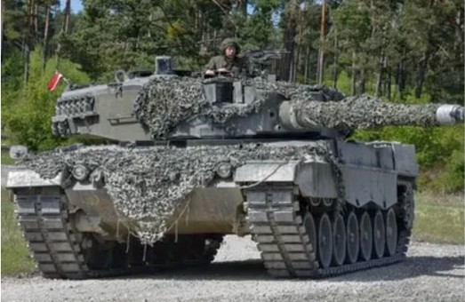 Резников протестировал польский танк Leopard 2: где дорога на москву?