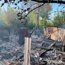 Правоохоронці показали руйнівні наслідки російських обстрілів у Харківській області