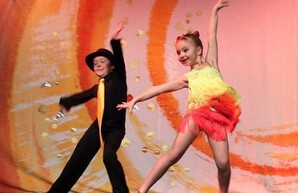 Українська хореографка Олександра Цирліна отримала міжнародну відзнаку «Кращий вчитель танців 2011 року» на престижному міжнародному фестивалі «Constellation»